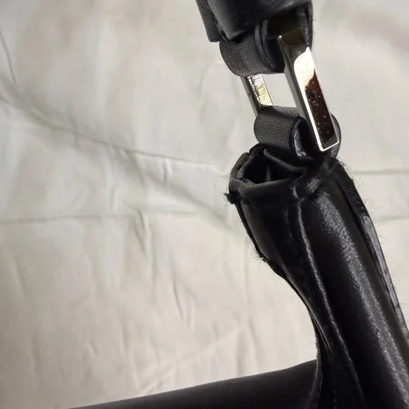 Gucci Black Leather Bag - Picture 13 of 13